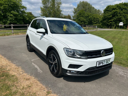 Volkswagen Tiguan  1.4 TSI SE Navigation