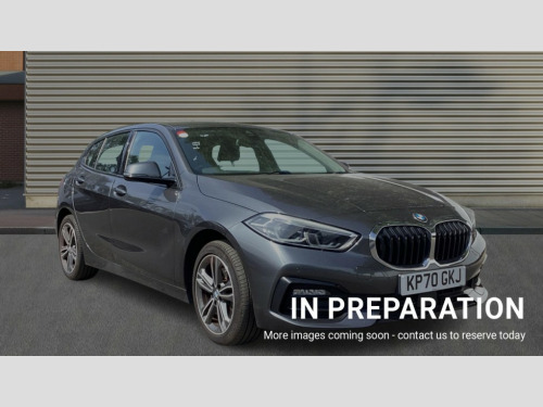 BMW 1 Series  1 SERIES 118i Sport 5dr Step Auto