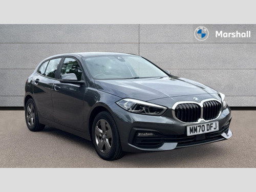 BMW 1 Series  1 SERIES 118i SE 5dr