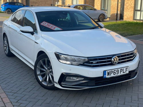 Volkswagen Passat  1.5 TSI EVO R-Line