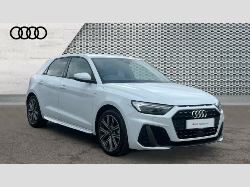 Audi A1  Audi A1 Sportback S line 30 TFSI 116 PS S tronic