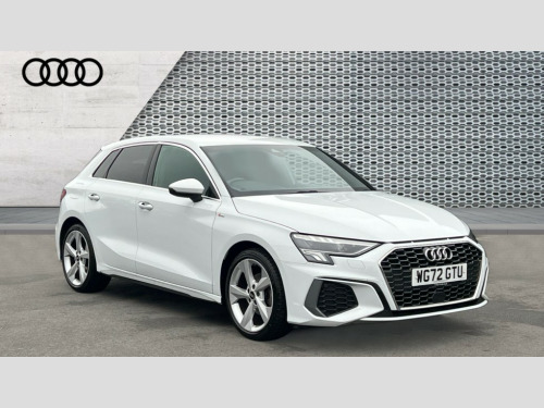 Audi A3  Audi A3 Sportback S line 35 TFSI 150 PS 6-speed