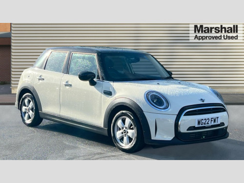 MINI Hatchback  HATCHBACK 1.5 Cooper Classic 5dr