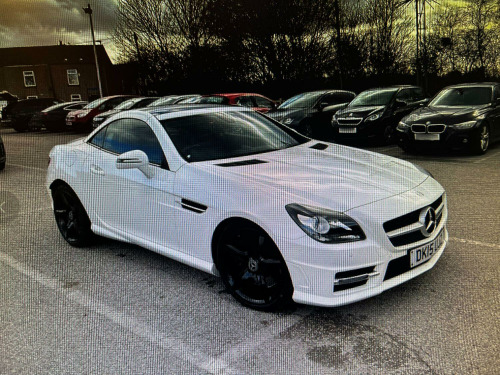 Mercedes-Benz SLK SLK250 2.1 SLK250 CDI AMG Sport,sat nav,pan roof,heated airscarf seats,FSH