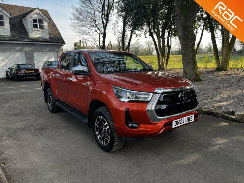 Toyota Hi-Lux  2.8 D-4D Invincible with rear roll back and two lock boxes,FTSH