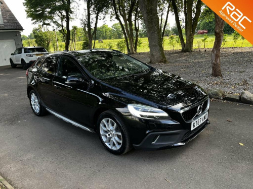 Volvo V40  2.0 Cross Country Pro D4,Black Lth,Sat Nav,Heated Seats,FSH