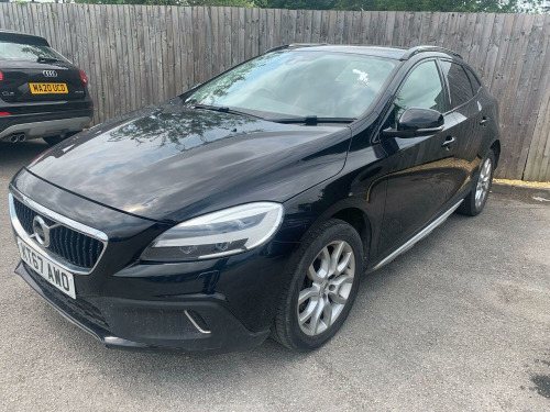 Volvo V40  2.0 Cross Country Pro D4,Black Lth,Sat Nav,Heated Seats,FSH