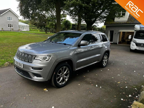 Jeep Grand Cherokee  3.0 V6 MultiJetII Summit, Pan roof, detachable tow pack, FJSH
