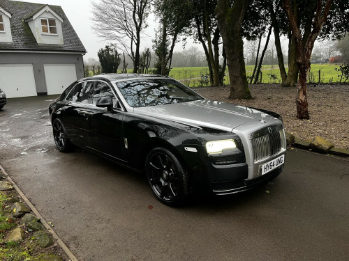 Rolls-Royce Ghost  6.6 V12,Black and Silver,Pan roof,Cream lth,RRSH 