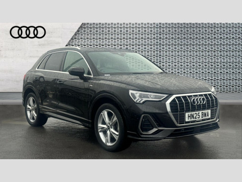 Audi Q3  Q3 35 TFSI S Line 5dr S Tronic [Leather] 