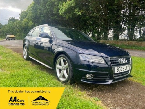 Audi A4  2.0 AVANT TDI S LINE DPF 5d 141 BHP