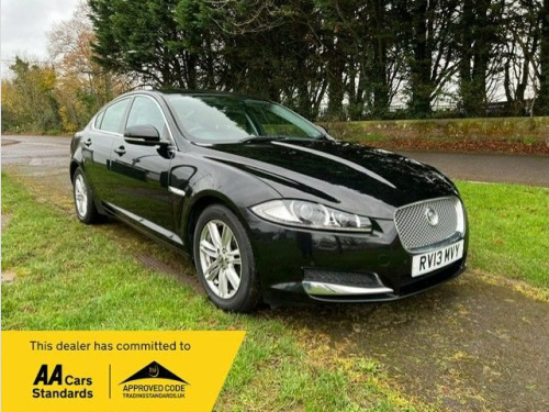 Jaguar XF  2.2d Luxury Saloon 4dr Diesel Auto Euro 5 (s/s) (2