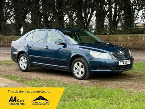 Skoda Octavia  1.6 TDI GreenLine II Hatchback 5dr Diesel Manual E