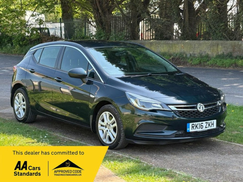 Vauxhall Astra  1.6 CDTi ecoTEC BlueInjection Design Hatchback 5dr
