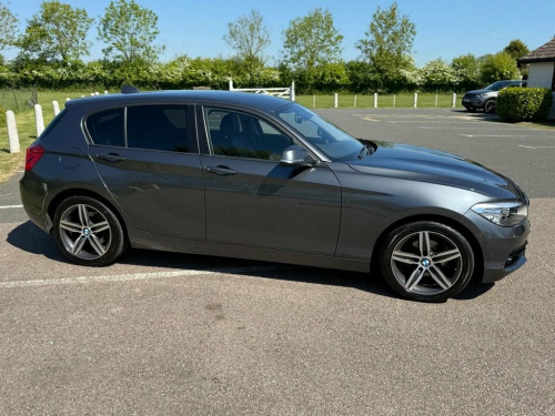 BMW 1 Series  1.5 118i Sport Hatchback 5dr Petrol Auto Euro 6 (s