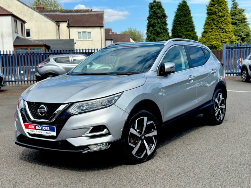 Nissan Qashqai  1.3 DIG-T TEKNA 5d 140 BHP BOSE SPEAKER SAT NAV RE