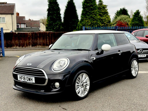 MINI Hatch  1.5 Cooper Hatchback 3dr Petrol Steptronic Euro 6 