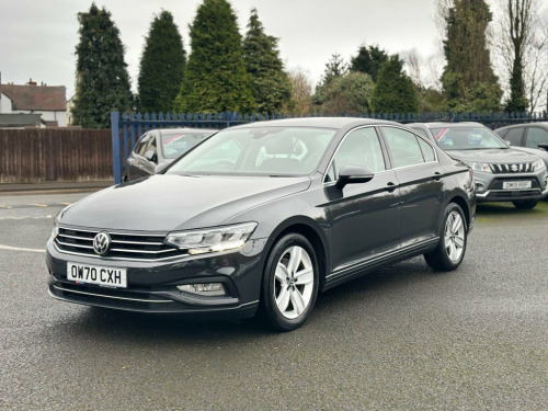 Volkswagen Passat  1.6 TDI SE Saloon 4dr Diesel DSG Euro 6 (s/s) (120