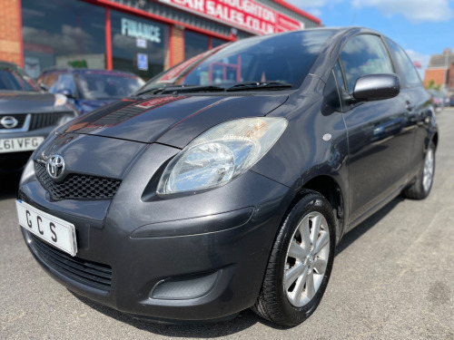 Toyota Yaris  1.0 VVT-i TR 3dr - 2 FORMER KEEPERS - FULL SERVICE HISTORY -