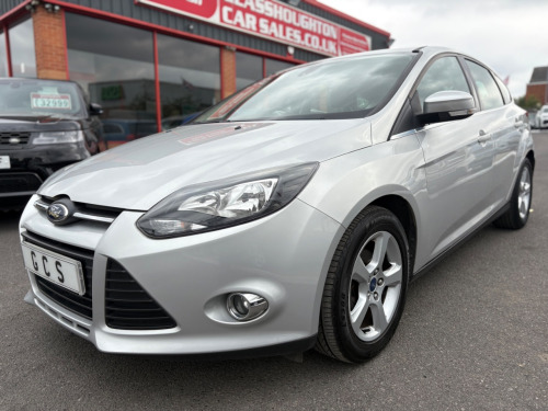 Ford Focus  1.6 TDCi 115 Zetec Navigator 5dr -FULL SERVICE HISTORY-