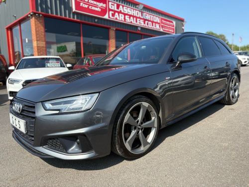 Audi A4  35 TDI Black Edition 5dr S Tronic -FULL SERVICE HISTORY-