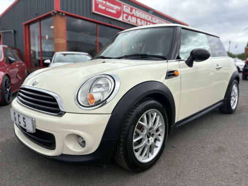 MINI Hatchback  1.6 First 3dr -FULL SERVICE HISTORY-