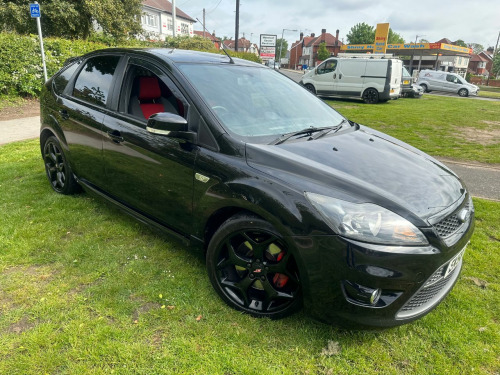 Ford Focus  2.5 ST 5dr