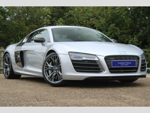 Audi R8  5.2 FSI V10 Plus S Tronic quattro Euro 5 2dr