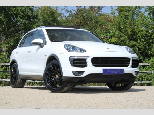 Porsche Cayenne  3.0 TD V6 TiptronicS 4WD Euro 6 (s/s) 5dr