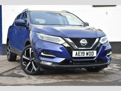 Nissan Qashqai  1.3 DiG-T 160 Tekna 5dr