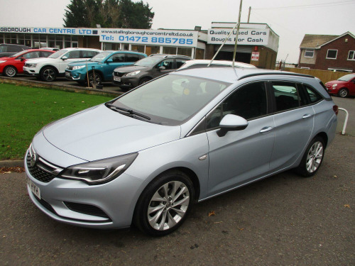 Vauxhall Astra  1.0T ecoTEC DESIGN PETROL ESTATE 5 DOOR