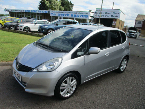 Honda Jazz  1.4 i-VTEC ES PLUS AUTOMATIC 5 DOOR