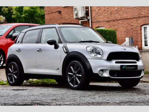 MINI Countryman  2.0 Cooper SD SUV 5dr Diesel Auto ALL4 Euro 5 (143