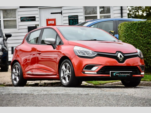 Renault Clio  0.9 TCe Dynamique Nav Hatchback 5dr Petrol Manual 