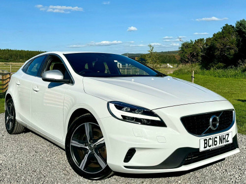 Volvo V40  2.0 R-Design T2