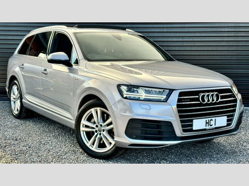 Audi Q7  3.0 TDI V6 50 S line