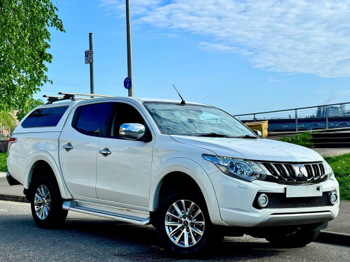 Mitsubishi L200  2.4 DI-D DC Barbarian