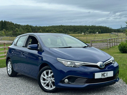 Toyota Auris  1.8 VVT-h Icon Tech
