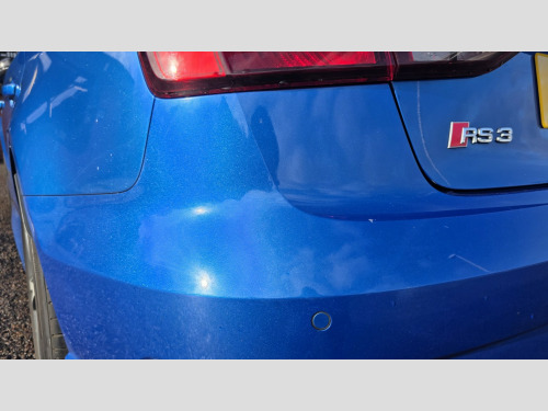 Audi RS3  2.5 TFSI 