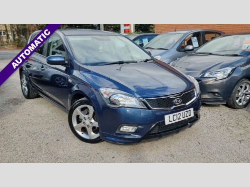 Kia ceed  1.6 CRDi 3 Hatchback 5dr Diesel Auto Euro 5 (113 b