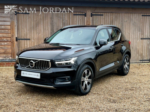 Volvo XC40  1.5 Inscription T3 (163 hp) Manual