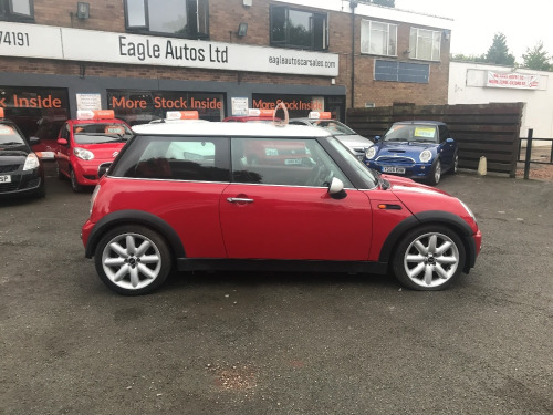 MINI Hatchback   Cooper