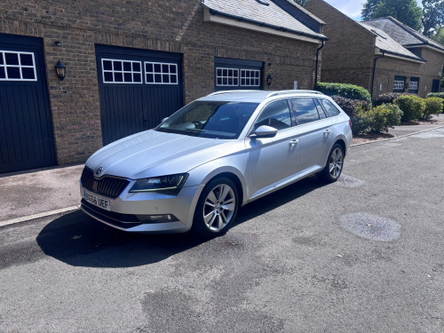 Skoda Superb  2.0 TDI SE L Executive Estate 5dr Diesel DSG Auto 6Spd Euro 6 (s/s) (150 ps