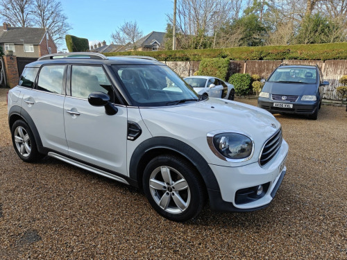 MINI Countryman  1.5 Cooper Classic SUV 5dr Petrol Manual Euro 6 (s/s) (136 ps) 