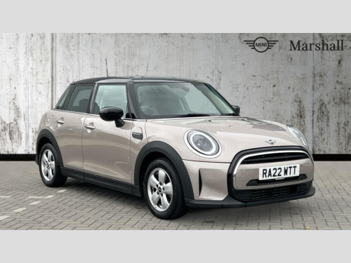 MINI Hatchback  Mini Hatchback 1.5 Cooper Classic Premium 5dr Auto