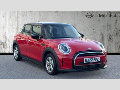 MINI Hatchback  Mini Hatchback 1.5 Cooper Classic 5dr Auto [Comfort/Nav Pack]