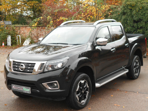 Nissan Navara  2.3 dCi Tekna 4x4 Double Cab Pickup Automatic 116,000 MILES FSH