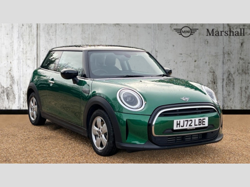 MINI Hatchback  HATCHBACK 1.5 Cooper Classic Premium Plus 3dr Auto