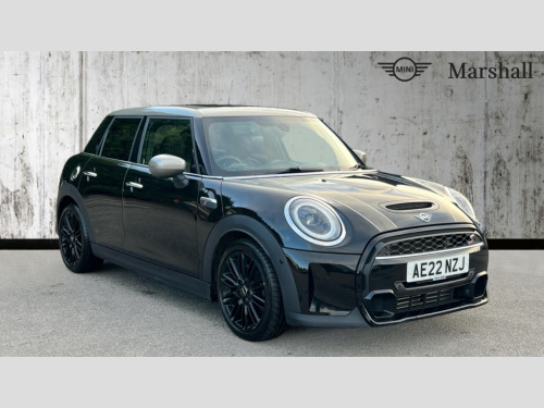 MINI Hatchback  HATCHBACK 2.0 Cooper S Exclusive 5dr Auto [Comfort/Nav Pack]