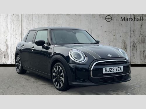 MINI Hatchback  HATCHBACK 1.5 Cooper Exclusive Premium 5dr Auto 